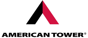 American Ttower Unternehmenslogo: Schwarzer „American Tower“-Schriftzug mit einem schwarz roten Dreieck auf weißem Hintergrund.