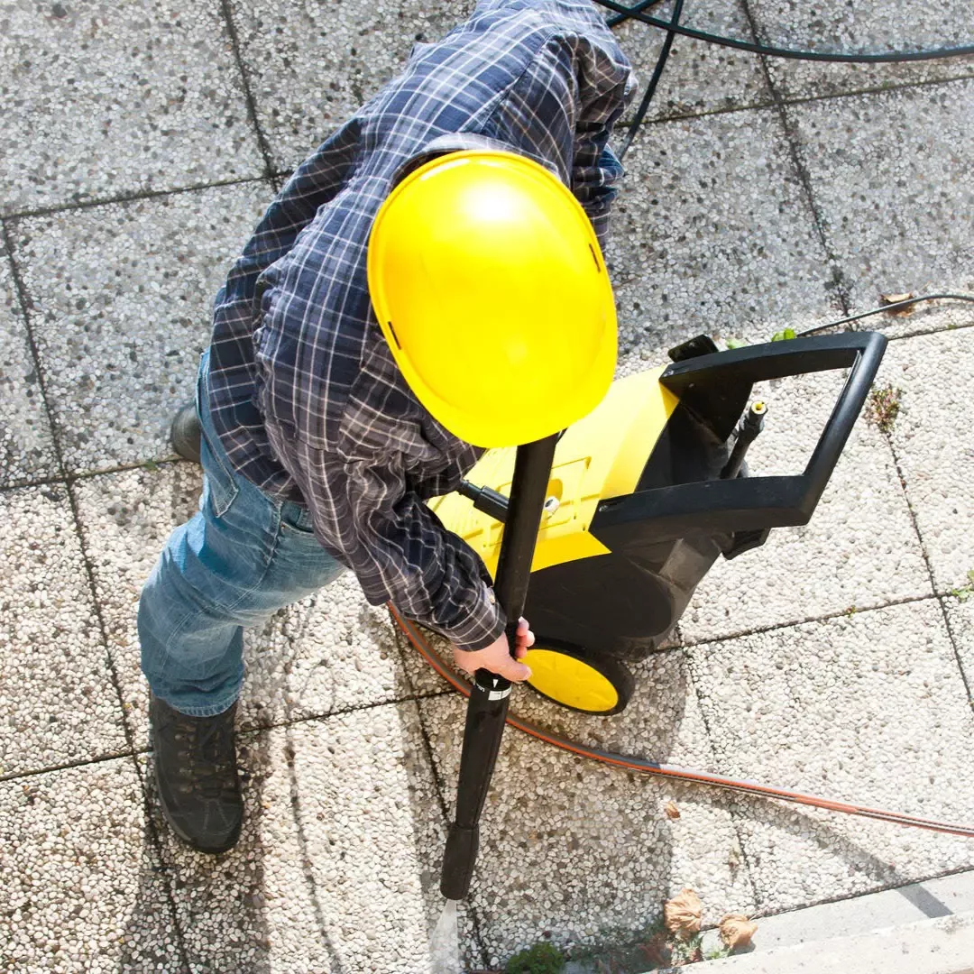 Reiniger It Service Desk quadratisch