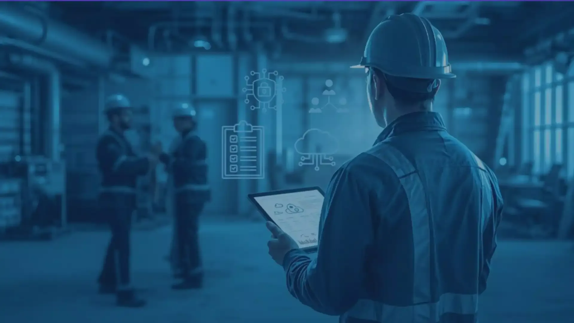 Ingenieur nutzt Tablet mit Mobile Device Management (MDM) in der Industrie – Zentrale Geräteverwaltung für mehr Effizienz und Sicherheit im Außendienst